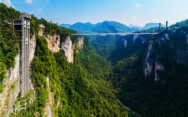 Zhangjiajie Garnd Canyon.jpg Zhangjiajie Garnd Canyon.jpg