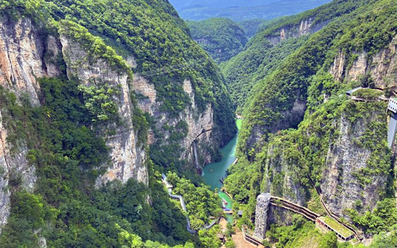 Zhangjiajie Grand canyon.jpg Zhangjiajie Grand canyon.jpg