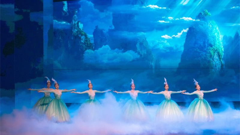 Zhangjiajie Romance Show1.jpg