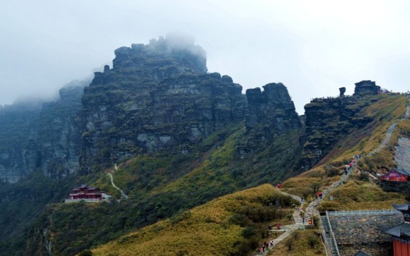 Old Golden Summit_副本.jpg