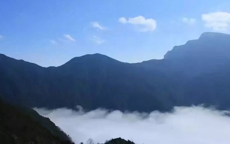 Ten-thousand Sleeping Buddha_副本.jpg