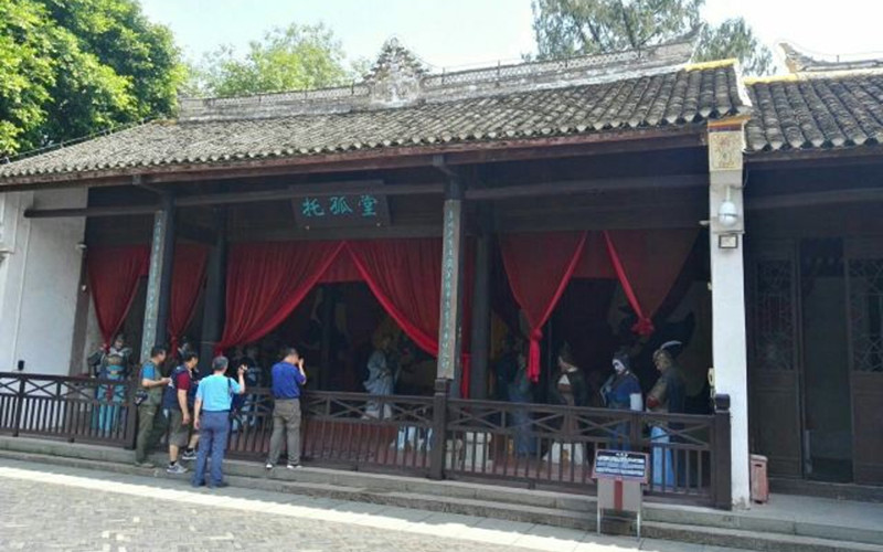 White Emperor City 4.jpg