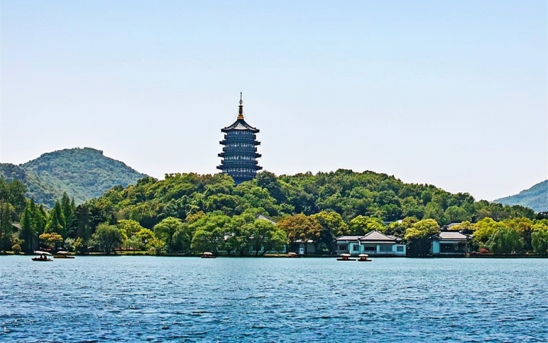 West Lake Hangzhou 1.jpg