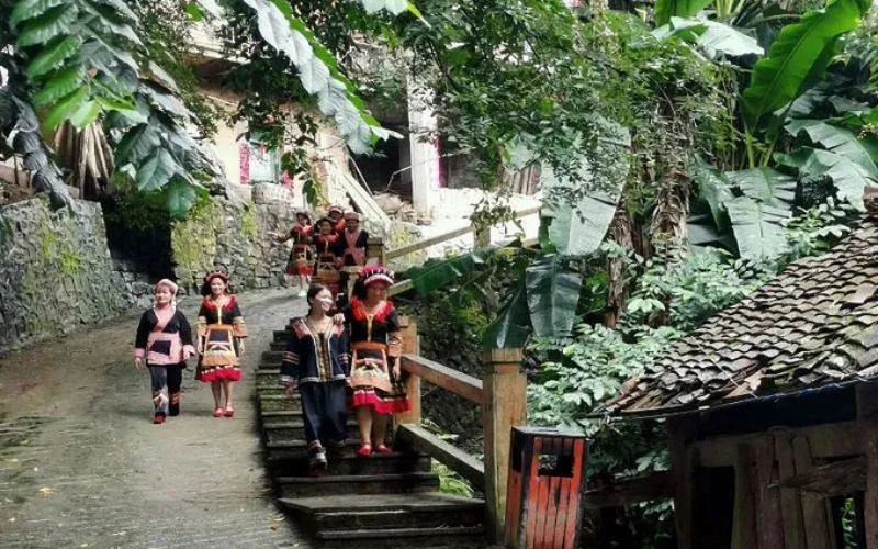 Youmai Yao Village 2.jpg