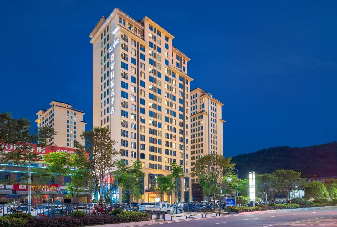 hotels image http://www.zhangjiajietravelguide.com/upload/hotel/20250307/062187bd0078d6988979761e090786d4.jpg