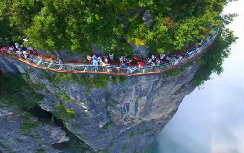 Glass Skywalk in Tianmen Mountain