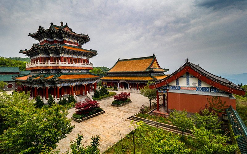 Tianmen Mountain Temple 