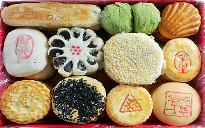 Beijing style pastries and snacks