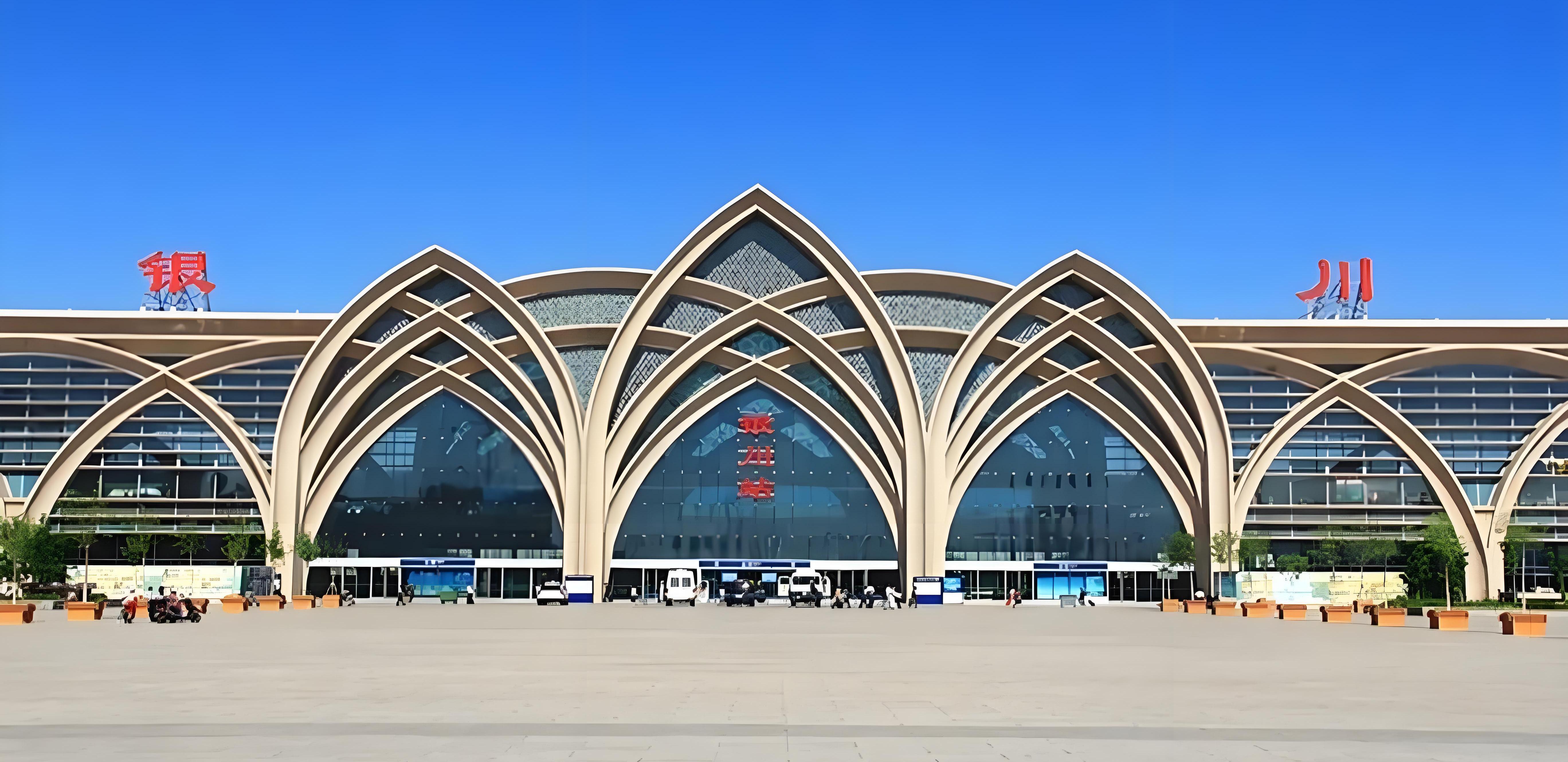 银川站.jpg 银川站.jpg